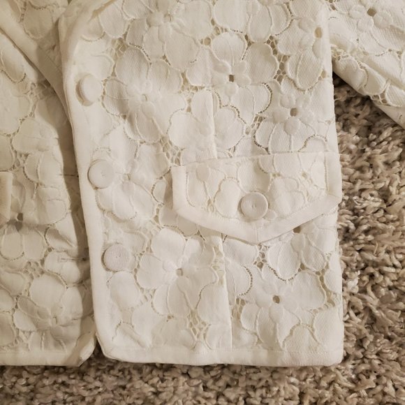 LUISA SPAGNOLI | Floral Lace  White Bridal White Collared Blazer - Picture 8 of 11